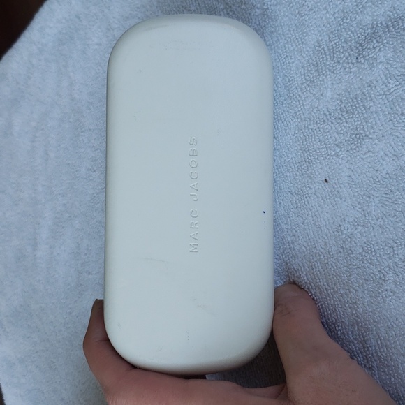 Marc Jacob's sunglasses 🕶 😎 😍 🔥 - Picture 13 of 16